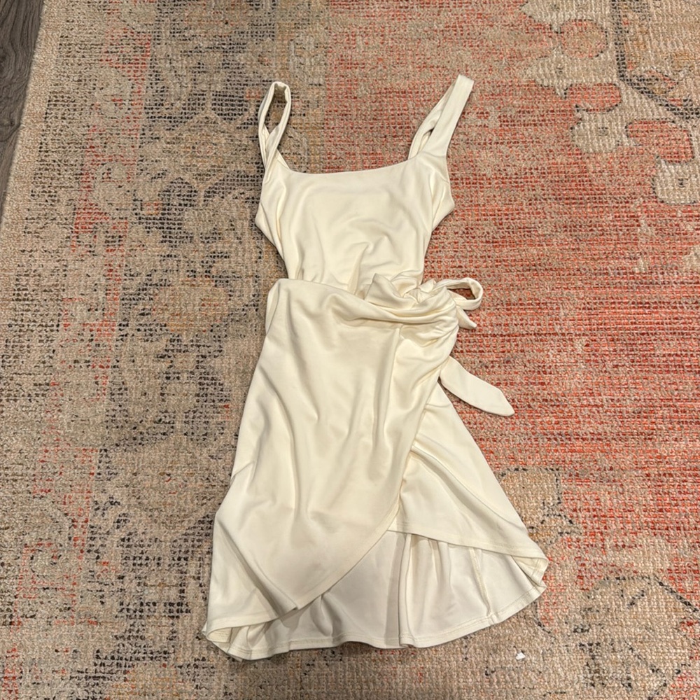 Wilfred artizia dress
